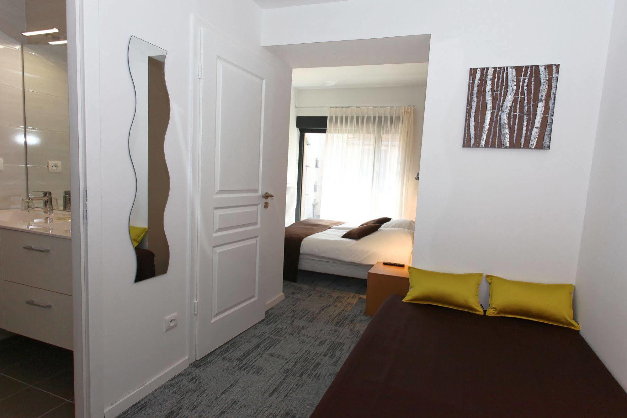 Hotel De L'Ill Strasbourg Kültér fotó
